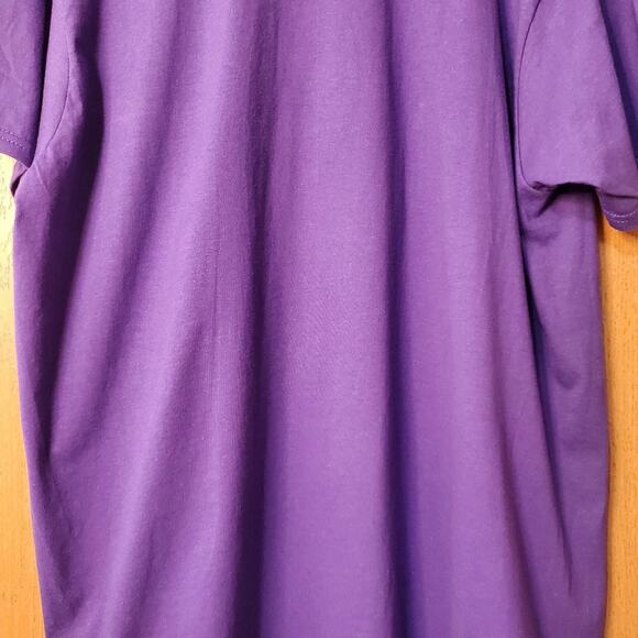Disney Parks Minnie Mouse Purple T-Shirt -XL - Picture 11 of 13